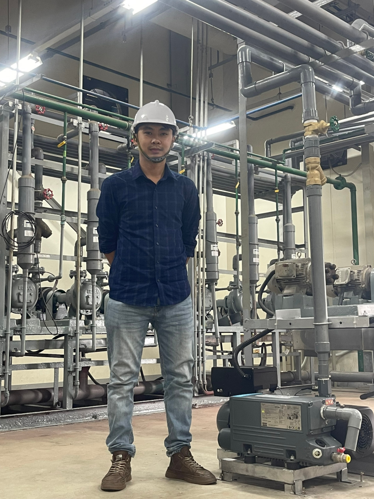 Bàn giao và lắp đặt bơm chân không GVS 120VSD+