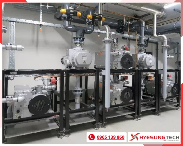 Bơm hút chân không cấp liệu Busch