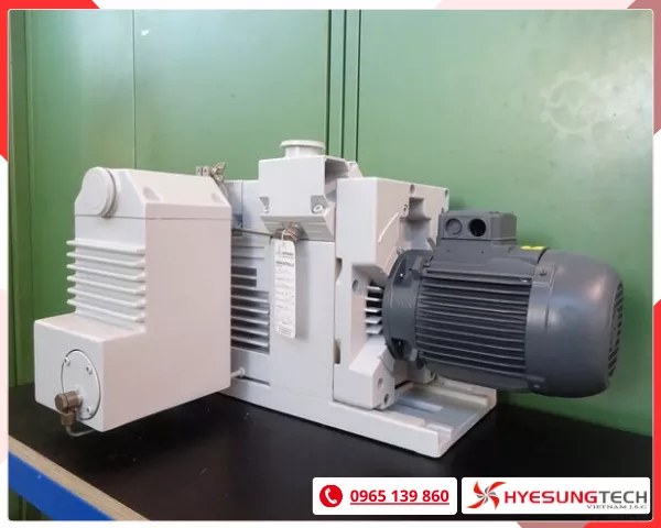 mua bơm TriVac 40B Leybold chính hãng