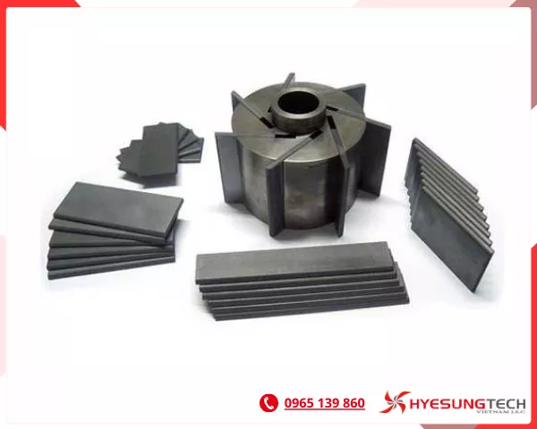 Cánh than bơm hút chân không là gì