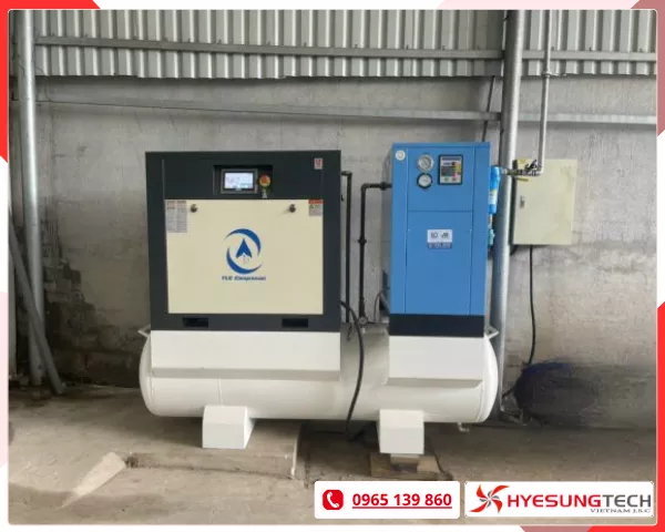 Máy nén khí trục vít một cấp nén ngâm dầu H22PRO+ TLC Compressor