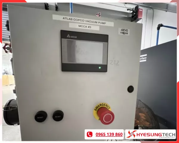 thông số thường hiển thị trên màn hình điều khiển bơm chân không