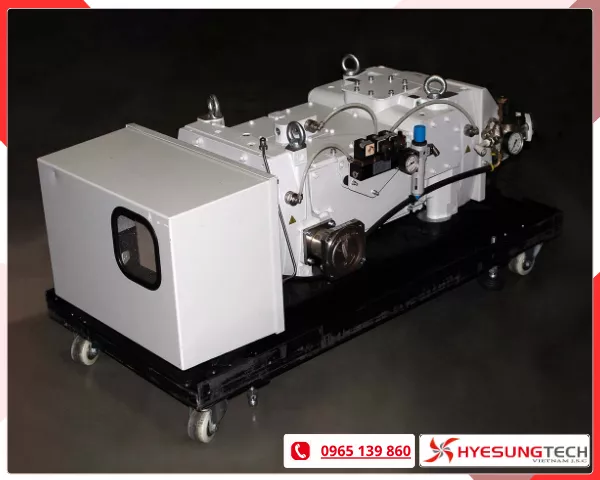 Bơm trục vít khô cho hệ thống lớn Leybold DRYVAC 
