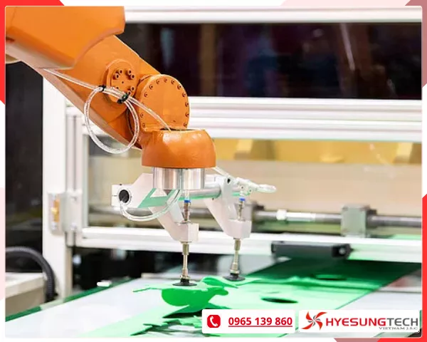 Ứng dụng bơm chân không cho robot tự động